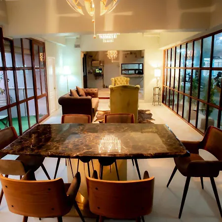 Roomquest Bangkok Ratchada