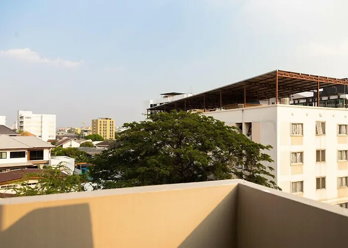 Rq Opsian Ratchada Service Apartments 3* Bangkok