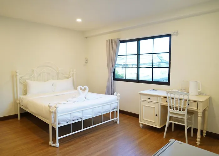 Rq Opsian Ratchada Service Apartments Bangkok